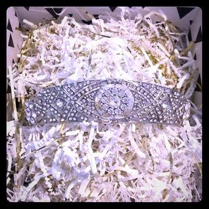 NWOT Antique Silver & Crystal Bridal Tiara! 💎